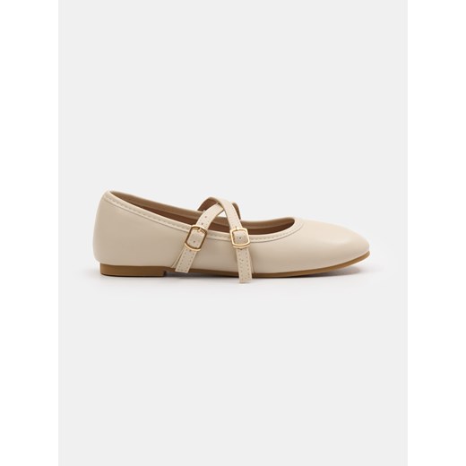 Sinsay - Baleriny z krzyżowanymi paskami - beżowy Sinsay 25 Sinsay
