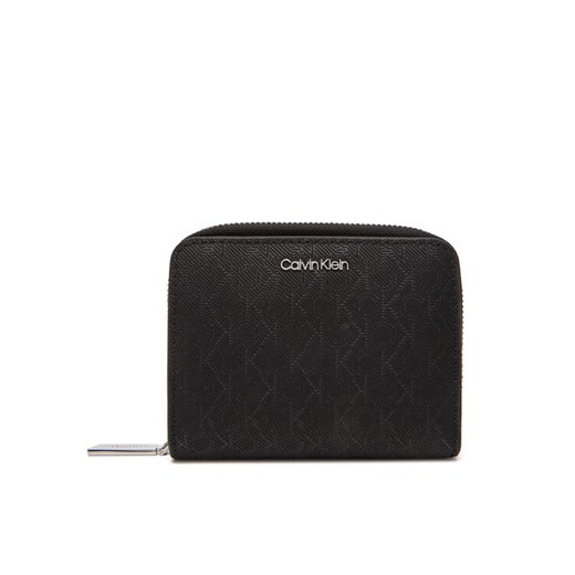 Mały Portfel Damski Calvin Klein Ck Must Aop Md Zip Around W Flap LV04F1037G Czarny ze sklepu eobuwie.pl w kategorii Portfele damskie - zdjęcie 183807485