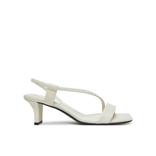 Sandały Calvin Klein Heel Sandal 50 Squared Lth HW0HW02534 Biały ze sklepu eobuwie.pl w kategorii Sandały damskie - zdjęcie 183808275