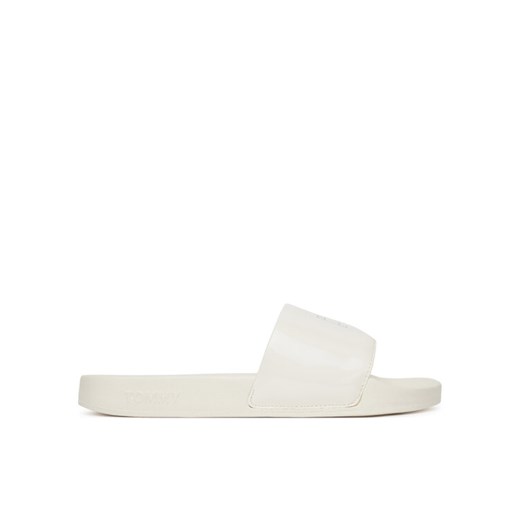 Tommy Jeans Klapki Flag Pool Slide Patent EN0EN02901 Biały ze sklepu MODIVO w kategorii Klapki damskie - zdjęcie 183813466