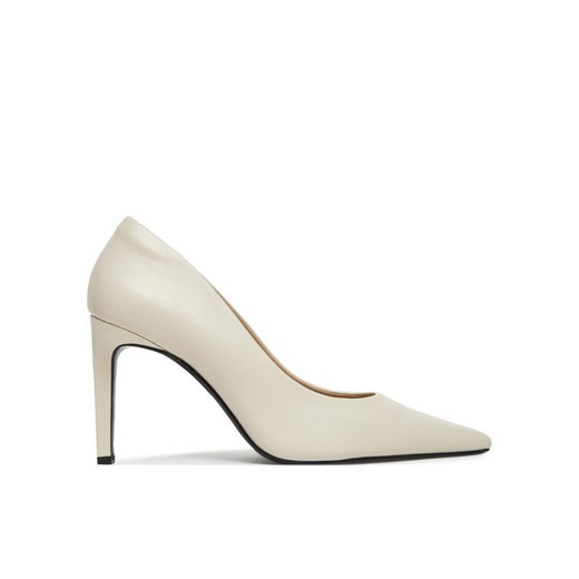 Calvin Klein Szpilki Pump 90 Pointy Hw Bar Lth HW0HW02527 Beżowy ze sklepu MODIVO w kategorii Czółenka - zdjęcie 183813936