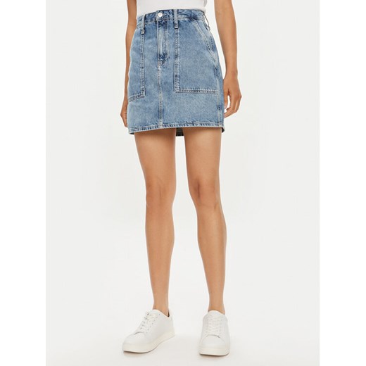 Calvin Klein Jeans Spódnica jeansowa J20J223681 Niebieski Regular Fit ze sklepu MODIVO w kategorii Spódnice - zdjęcie 183814818