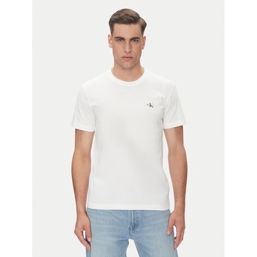 Calvin Klein Jeans Komplet 2 t-shirtów Monologo J30J320199 Biały Regular Fit ze sklepu MODIVO w kategorii T-shirty męskie - zdjęcie 183814825