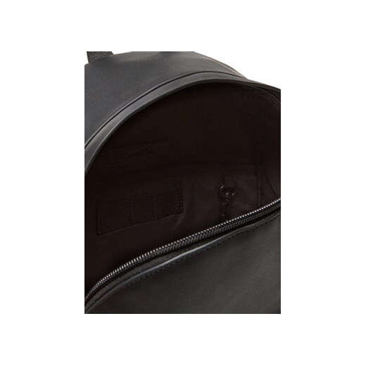 Calvin Klein Plecak Ck Must Mono Backpack LV04D3187G Czarny Calvin Klein 00 MODIVO