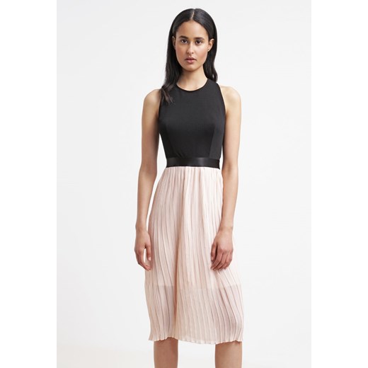 TFNC ISABORA Sukienka koktajlowa black/blush zalando bezowy Odzież