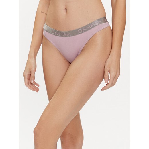 Calvin Klein Underwear Stringi 000QD3539E Fioletowy ze sklepu MODIVO w kategorii Majtki damskie - zdjęcie 183833177