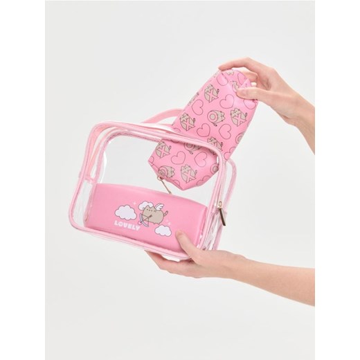 Sinsay - Kosmetyczka Pusheen - różowy ze sklepu Sinsay w kategorii Kosmetyczki damskie - zdjęcie 183839929
