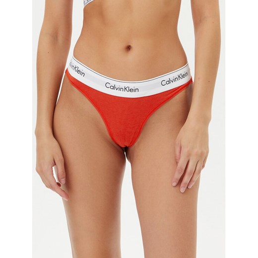 Calvin Klein Underwear Stringi 0000F3786E Czerwony ze sklepu MODIVO w kategorii Majtki damskie - zdjęcie 183840926
