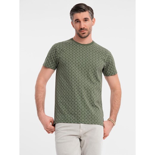 Koszulka męska dzianinowa z nadrukiem full print – oliwkowa V2 OM-TSFP-0250 ze sklepu ombre w kategorii T-shirty męskie - zdjęcie 183876059