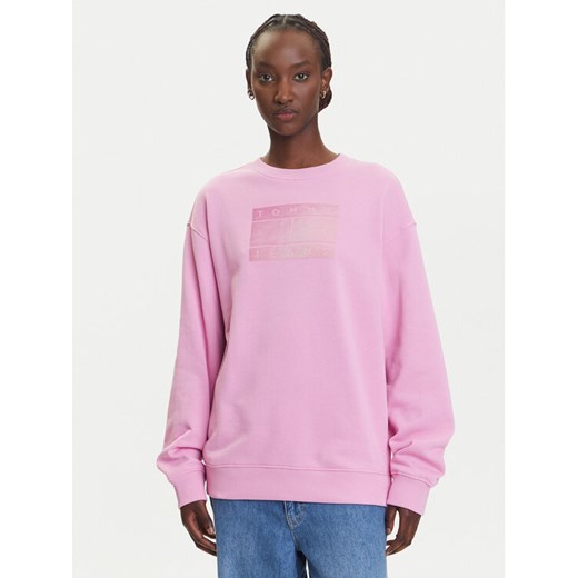 Tommy Jeans Bluza Gradient Flag DW0DW21396 Różowy Relaxed Fit ze sklepu MODIVO w kategorii Bluzy damskie - zdjęcie 183885629