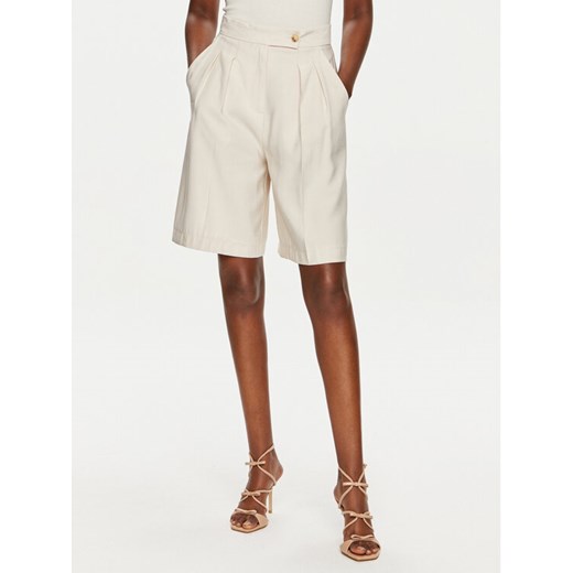 ViCOLO Szorty materiałowe TB2443 Écru Relaxed Fit ze sklepu MODIVO w kategorii Szorty - zdjęcie 183894939