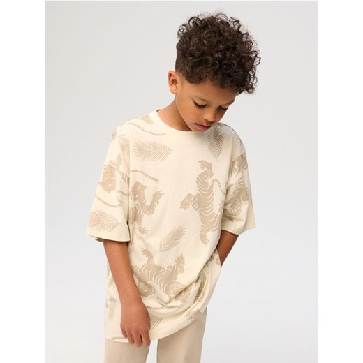 Sinsay - Bawełniana koszulka oversize - beżowy ze sklepu Sinsay w kategorii T-shirty chłopięce - zdjęcie 183897729