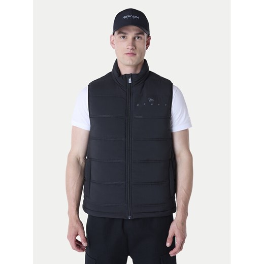 New Era Kamizelka 60596271 Czarny Regular Fit ze sklepu MODIVO w kategorii Kamizelki męskie - zdjęcie 183904365