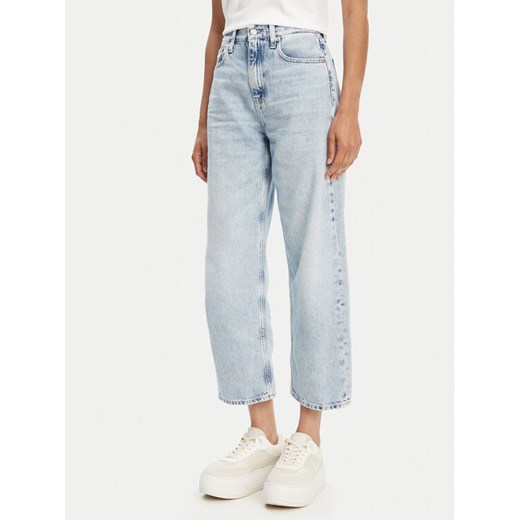 Calvin Klein Jeans Jeansy Barrel J20J225603 Niebieski Loose Fit ze sklepu MODIVO w kategorii Jeansy damskie - zdjęcie 183907535