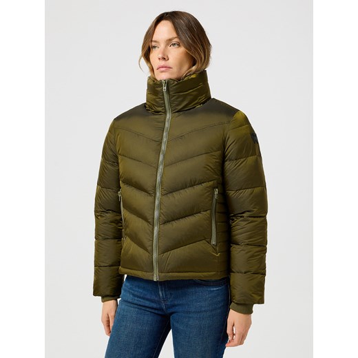 WRANGLER DAMSKA KURTKA ZIMOWA WRANGLER SHORT PUFFER JACKET IVY GREEN 112356502 ze sklepu YouNeedit.pl w kategorii Kurtki damskie - zdjęcie 183923047