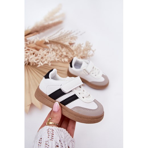 Dziecięce Sneakersy Buty Sportowe Eko Skórzane Rzep Białe Adelina ze sklepu ZAZOO w kategorii Buty sportowe dziecięce - zdjęcie 183923788