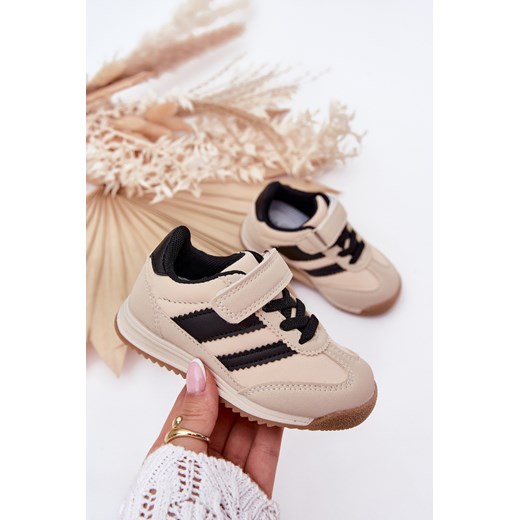 Buty Sportowe Sneakersy Dziecięce Rzep Beżowe Viona ze sklepu ZAZOO w kategorii Buty sportowe dziecięce - zdjęcie 183923799