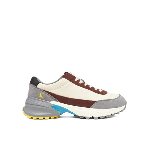 Calvin Klein Jeans Sneakersy Hike Runner Casual Ny-Su YM0YM01292 Beżowy ze sklepu MODIVO w kategorii Buty sportowe męskie - zdjęcie 183924925