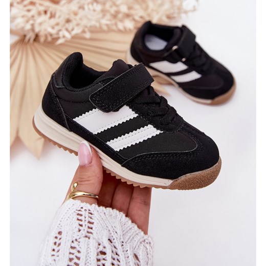 Buty sportowe dziecięce na wiosnę