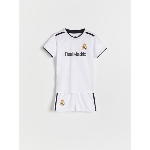 Reserved - Komplet Real Madrid - biały ze sklepu Reserved w kategorii Komplety chłopięce - zdjęcie 183930099