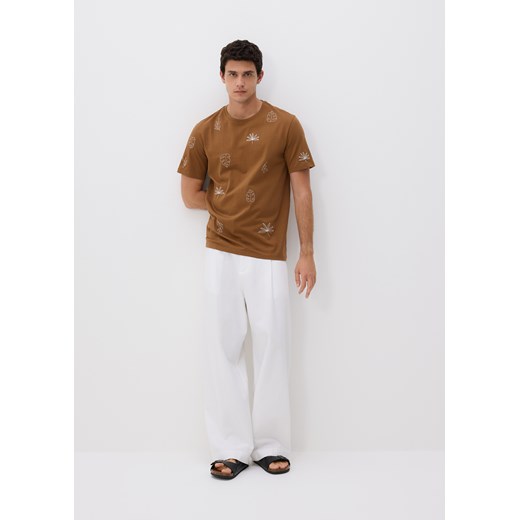 Reserved - T-shirt regular z haftem - warm olive Reserved S Reserved