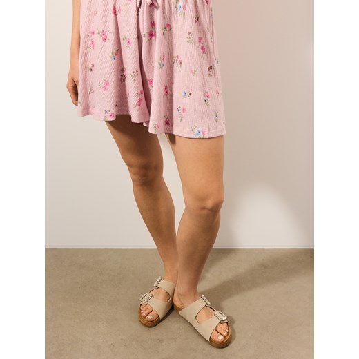 Klapki damskie Mohito ze skóry płaskie bez zapięcia 