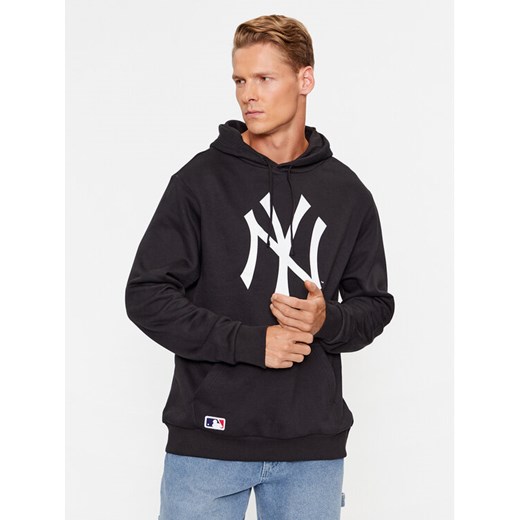 New Era Bluza Nos MLB Neyyan 60416747 Czarny Regular Fit ze sklepu MODIVO w kategorii Bluzy męskie - zdjęcie 183945746