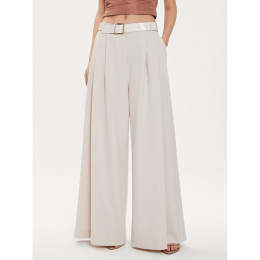 Imperial Spodnie palazzo P3U0HIC Beżowy Relaxed Fit ze sklepu MODIVO w kategorii Spodnie damskie - zdjęcie 183945859