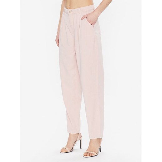 Guess Jeansy Andrea W3GA29 WFD53 Różowy Loose Fit ze sklepu MODIVO w kategorii Jeansy damskie - zdjęcie 183946386