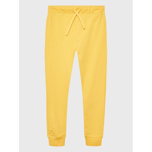 United Colors Of Benetton Spodnie dresowe 3BC1CF02M Żółty Regular Fit ze sklepu MODIVO w kategorii Spodnie chłopięce - zdjęcie 183946737