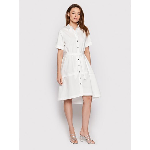 Peserico Sukienka koszulowa S02701A Biały Regular Fit ze sklepu MODIVO w kategorii Sukienki - zdjęcie 183946846