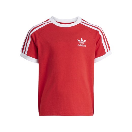 adidas T-Shirt adicolor Trefoil JY3748 Czerwony Loose Fit ze sklepu MODIVO w kategorii T-shirty chłopięce - zdjęcie 183947428