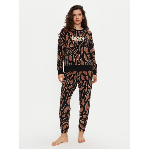 DKNY Piżama YI80028F Brązowy Relaxed Fit ze sklepu MODIVO w kategorii Piżamy damskie - zdjęcie 183947876
