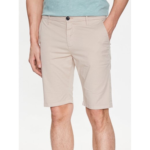 Guess Szorty materiałowe Myron M3GD18 WFBZ3 Beżowy Slim Fit ze sklepu MODIVO w kategorii Spodenki męskie - zdjęcie 183948088