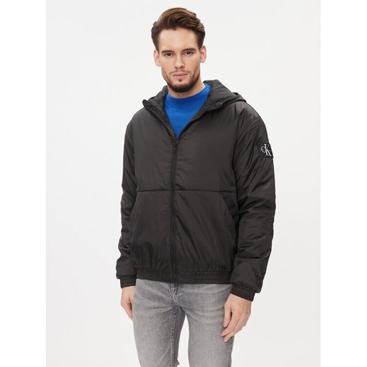 Calvin Klein Jeans Kurtka przejściowa J30J323462 Czarny Regular Fit ze sklepu MODIVO w kategorii Kurtki męskie - zdjęcie 183985576