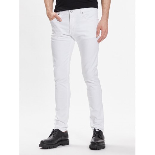 John Richmond Jeansy RMP23078JE Biały Straight Fit ze sklepu MODIVO w kategorii Jeansy męskie - zdjęcie 183985605