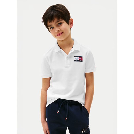 Tommy Hilfiger Polo Script Flag Logo KB0KB09711 Biały Regular Fit ze sklepu MODIVO w kategorii T-shirty chłopięce - zdjęcie 183985949