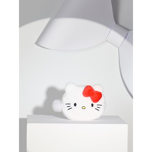 Sinsay - Kosmetyczka ze sztucznym futerkiem Hello Kitty - biały Sinsay One Size Sinsay