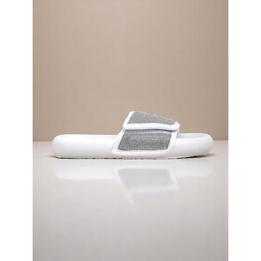 Royalfashion Damskie klapki na płaskiej podeszwie Sparkle Step ze sklepu royalfashion.pl w kategorii Klapki damskie - zdjęcie 184000297