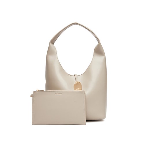 Calvin Klein Jeans Torebka Stone Lock Slouchy Small Shoulde LV04K3176G Écru ze sklepu MODIVO w kategorii Torebki damskie - zdjęcie 184003165