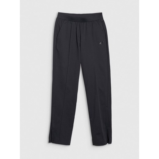 Damskie spodnie treningowe 4F 4FRSS25TFTRF1049 - czarne ze sklepu Sportstylestory.com w kategorii Spodnie damskie - zdjęcie 184005047