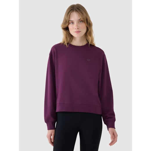 Damska bluza dresowa nierozpinana bez kaptura 4F 4FWSS25TSWSF1769 - fioletowa ze sklepu Sportstylestory.com w kategorii Bluzy damskie - zdjęcie 184005138