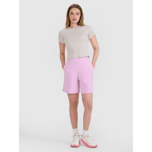 Damskie spodenki dresowe 4F 4FRSS25TSHOF727 - różowe ze sklepu Sportstylestory.com w kategorii Szorty - zdjęcie 184005778