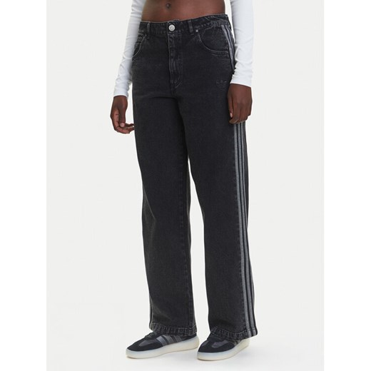 adidas Jeansy adicolor Denim 3-Stripes JD3109 Czarny Loose Fit ze sklepu MODIVO w kategorii Jeansy damskie - zdjęcie 184009965