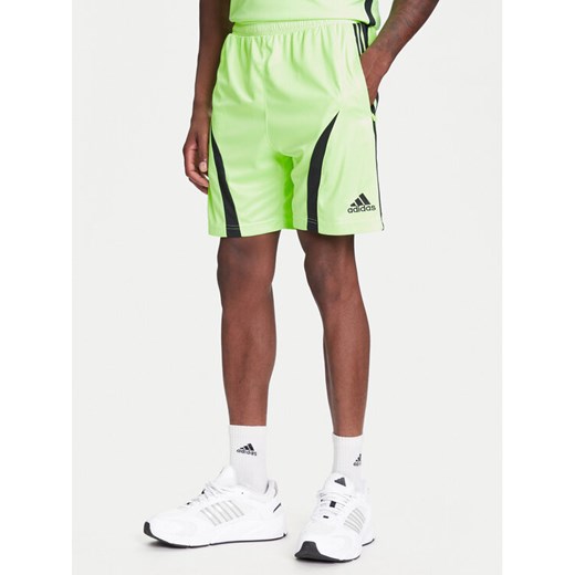adidas Szorty sportowe Teamgeist adicolor JW1349 Zielony Regular Fit ze sklepu MODIVO w kategorii Spodenki męskie - zdjęcie 184019209