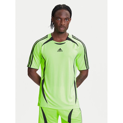 adidas T-Shirt Teamgeist adicolor JX1538 Zielony Loose Fit ze sklepu MODIVO w kategorii T-shirty męskie - zdjęcie 184019296