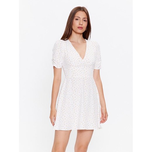Glamorous Sukienka codzienna CK7065 Biały Slim Fit ze sklepu MODIVO w kategorii Sukienki - zdjęcie 184019399