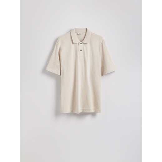 Reserved - Koszulka polo boxy - beżowy ze sklepu Reserved w kategorii T-shirty męskie - zdjęcie 184036367