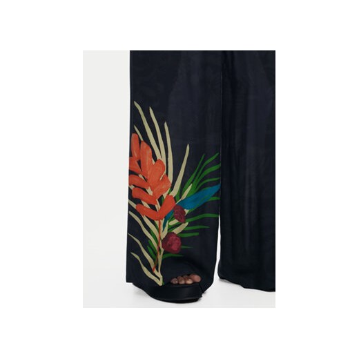 Desigual Spodnie palazzo 25SWMW02 Czarny Wide Leg Desigual XL MODIVO
