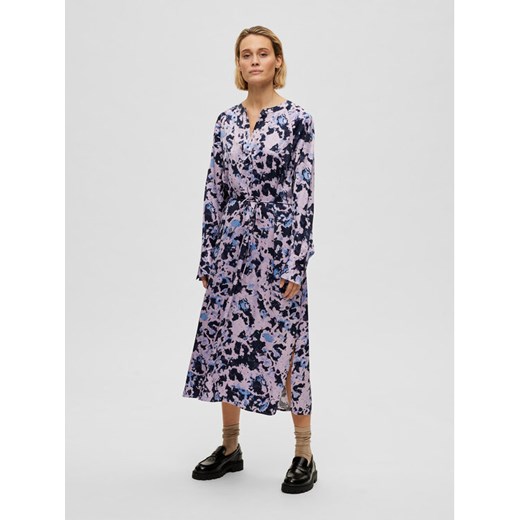 Selected Femme Sukienka codzienna 16088098 Fioletowy Regular Fit ze sklepu MODIVO w kategorii Sukienki - zdjęcie 184045728